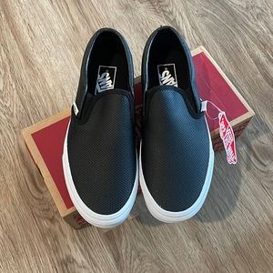 Van classic slip on - perf leather